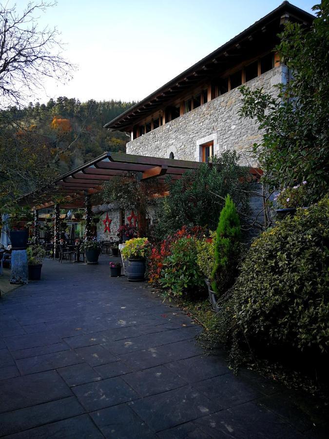 Larramendi Torrea Hotel Azcoitia Exterior photo